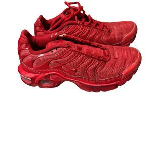 Nike Air Max Plus TN Low Size 4.5 youth CQ9748-600 University Red Sneakers Women